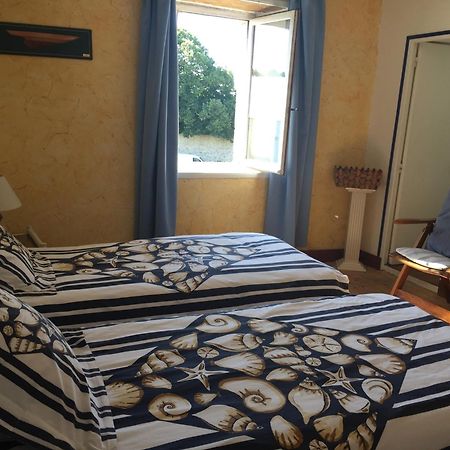 Bed and Breakfast La Ferme Manoir Saint Barthelemy Juaye-Mondaye Екстер'єр фото