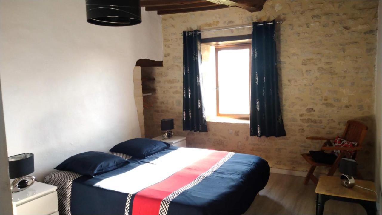 Bed and Breakfast La Ferme Manoir Saint Barthelemy Juaye-Mondaye Екстер'єр фото