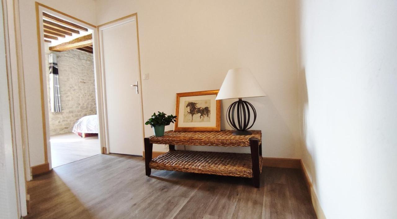Bed and Breakfast La Ferme Manoir Saint Barthelemy Juaye-Mondaye Екстер'єр фото